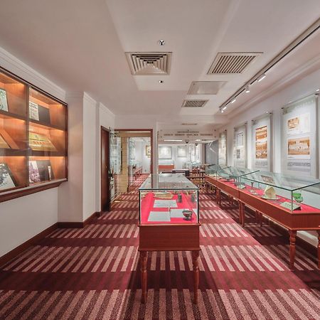 Jin Jiang Park Hotel Shanghai Buitenkant foto