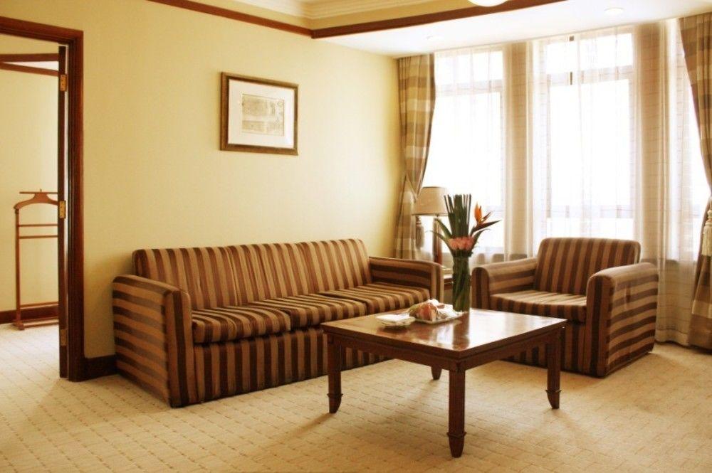 Jin Jiang Park Hotel Shanghai Buitenkant foto