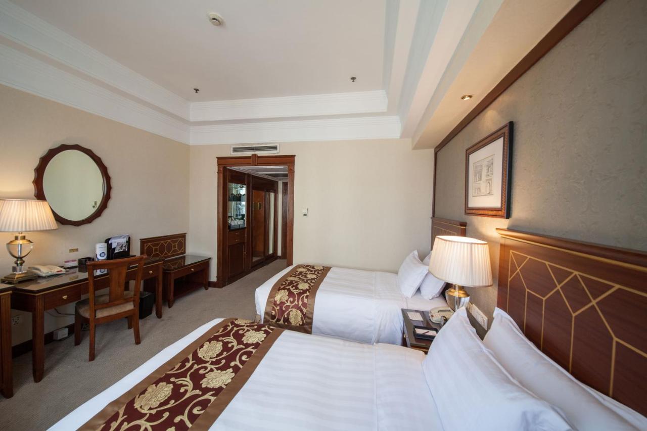 Jin Jiang Park Hotel Shanghai Buitenkant foto