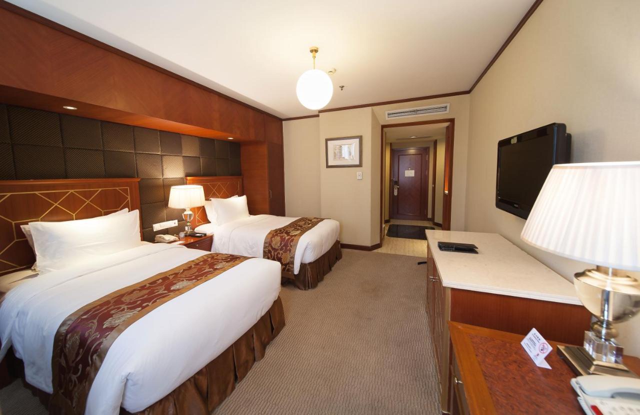 Jin Jiang Park Hotel Shanghai Buitenkant foto